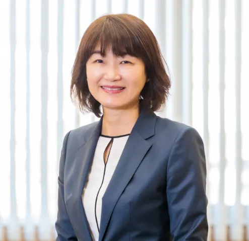 理事 筒井 由佳