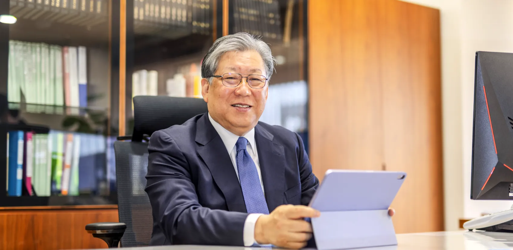 理念・運営方針 <br class="mb">理事長あいさつ